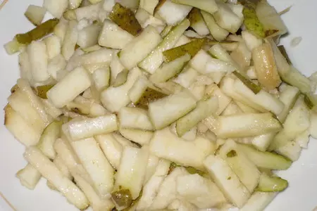 Бисквитные пирожные с карамелизированными грушами: шаг 2