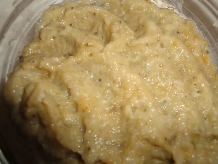 Сочная куриная грудка с грибами и пюре из баклажан: шаг 2