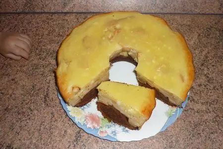 Яблочный пирог с творожной заливкой: шаг 2