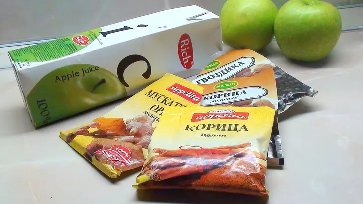 Яблочный сок с пряностями «до 18-ти и старше!»: шаг 1