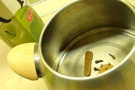 Яблочный сок с пряностями «до 18-ти и старше!»: шаг 2