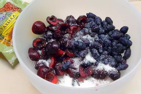 Пирог из теста на сметане с луком и яйцом. пресный пирог.: шаг 8