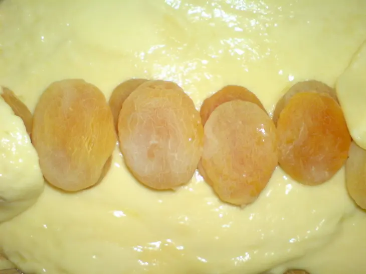 Сырный рулет из кураги и кунжута: шаг 5
