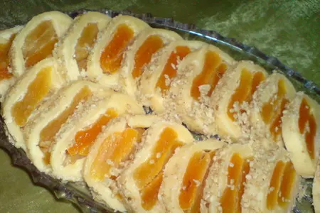 Сырный рулет из кураги и кунжута: шаг 7