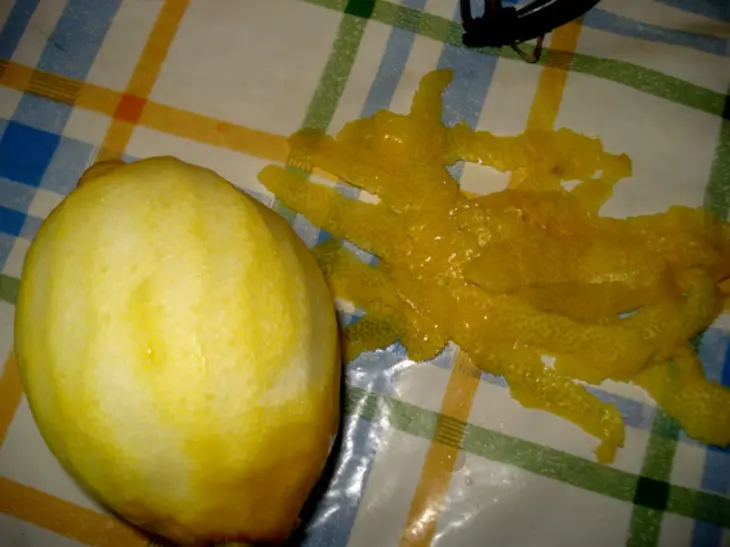 Салат из свинины с клубникой и руколой: шаг 1