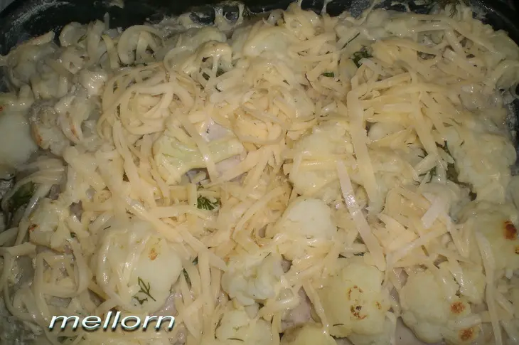 Курочка под сливками с картофелем и цветной капустой: шаг 5