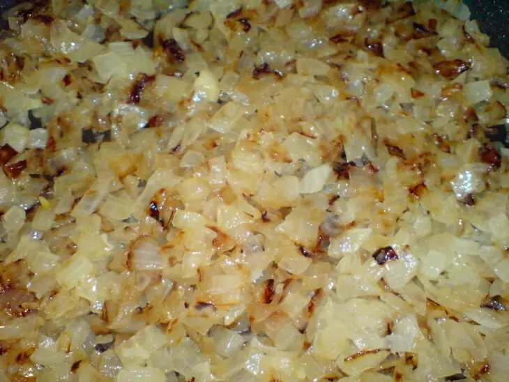 Пирог с  говядиной и луком: шаг 2