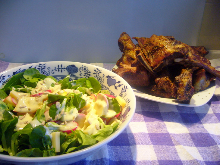 Пикантный салат из редиски к остаткам рыцарского ужина: шаг 3