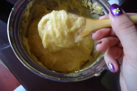 Эклерчики  с заварным кремом, шоколадом и арахисом: шаг 3