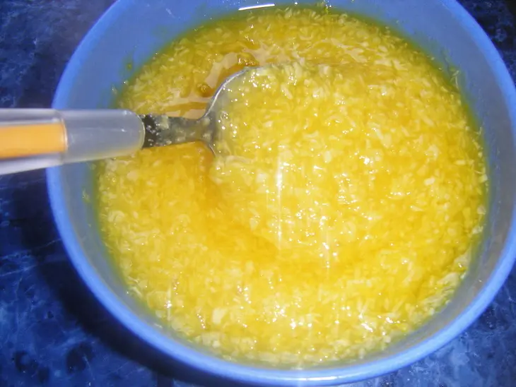 Ананасовый пирог с кокосовой карамелью: шаг 3