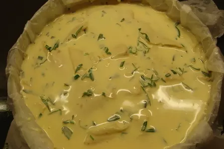 Низкокалорийный (ну почти:) ), полезный и очень простой пирожок с зеленым луком.: шаг 9