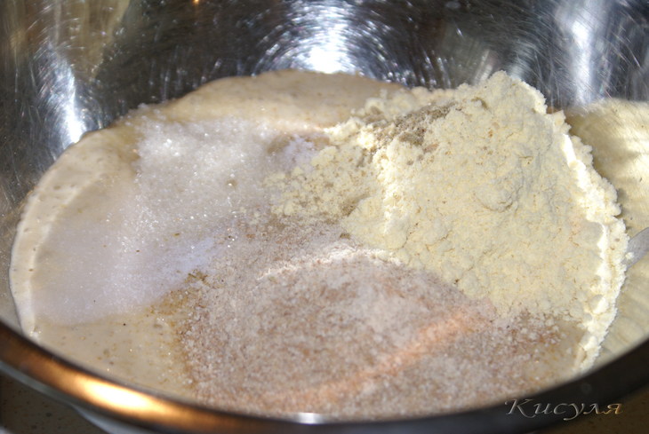 Хлеб кукурузный с сыром (закваска на основе индийского морского риса): шаг 3