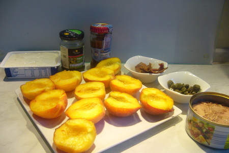 Персики с тунцовым кремом а ля тоннато: шаг 1