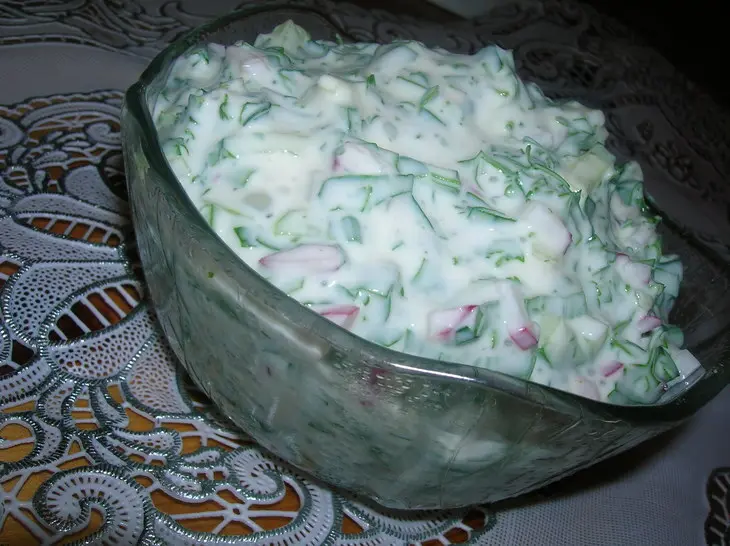 Йогуртово-овощной соус с кресс-салатом к мясу, птице и овощам: шаг 6