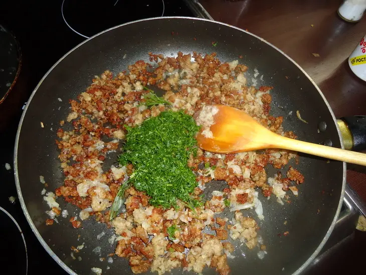 Кутабы "скоростные" с мясом и сыром!!!))): шаг 2