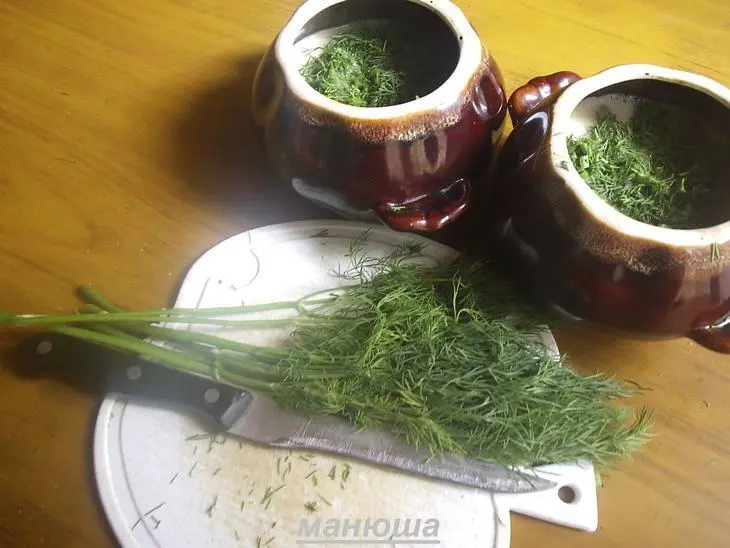 Рыба, запечёная в омлете (готовим в горшочках): шаг 3