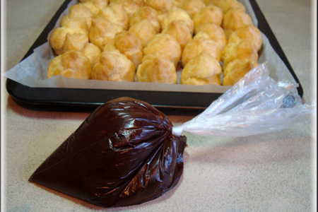 Профитроли с манговым кремом и шоколадом "три имбирьки" приготовленные для дуэли с моей любимкой.: шаг 17
