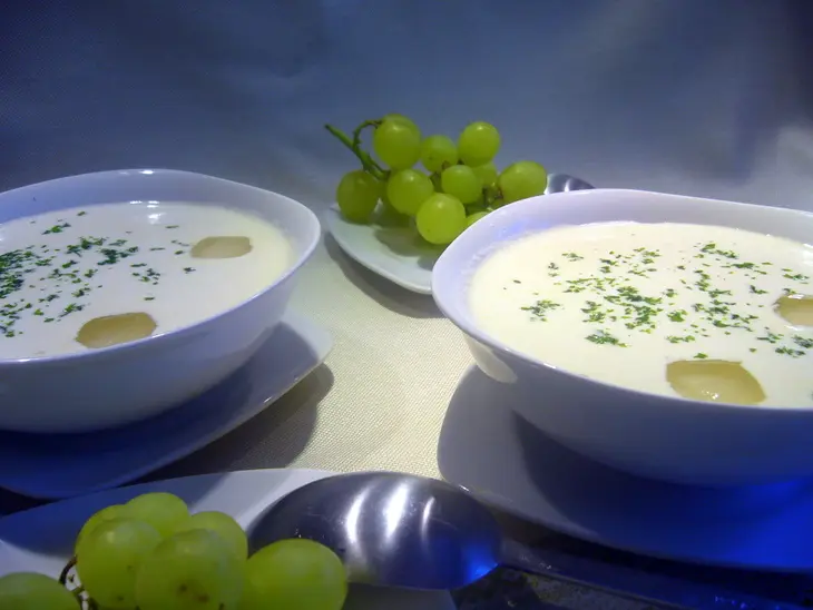 Холодный миндальный суп  "белый гаспачо - ajo blanco ": шаг 4