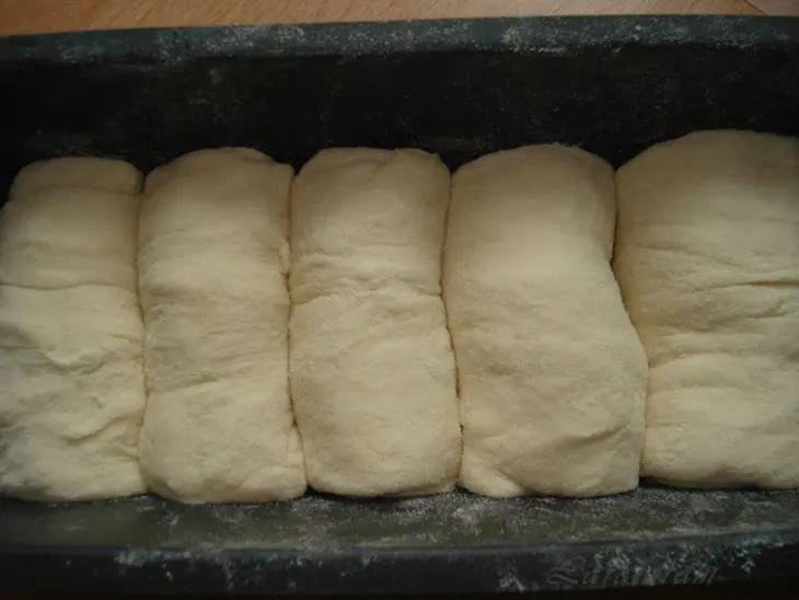Хлеб тостовый "облачко"  // cream cheese bread: шаг 9