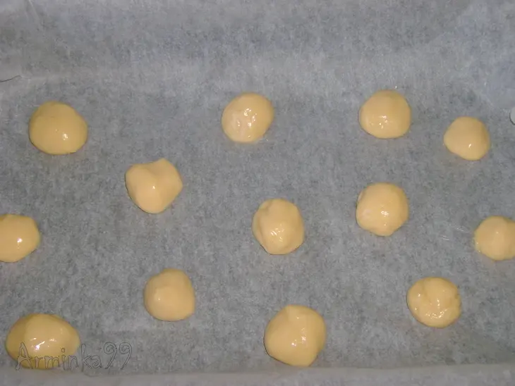 Торт с профитролями: шаг 8