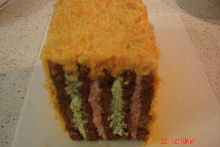 Бутербродный торт"полосатик": шаг 4
