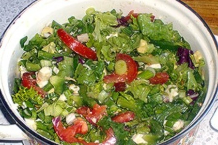 Салат из помидоров с брынзой: шаг 3