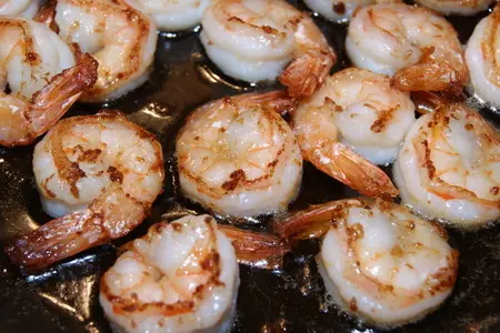 Паэлья с креветками и деревенскими колбасками: шаг 3