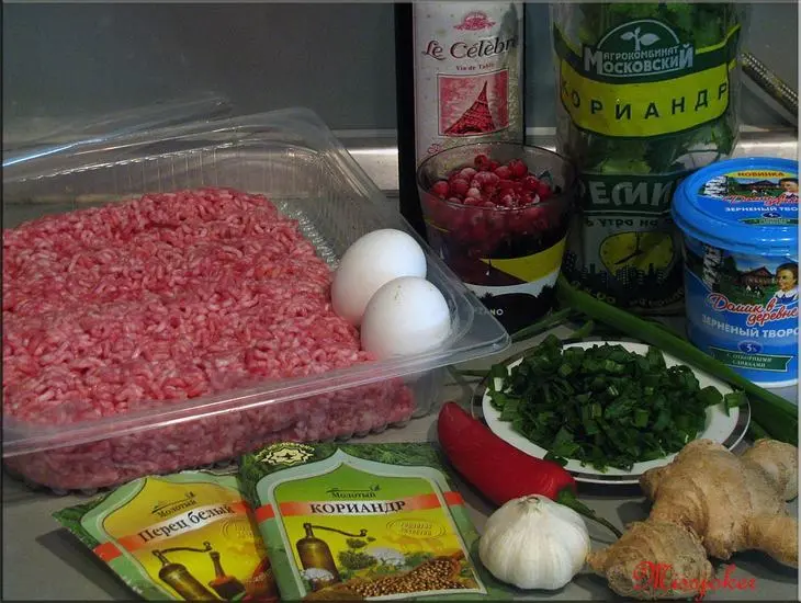 Мясные сигары с пьяной смородиной в баклажановых пепельницах /дуэльные: шаг 1