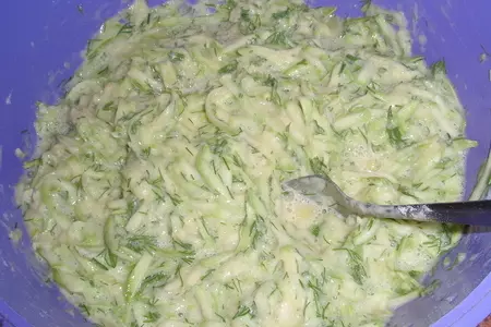 Оладьи из кабачков и маленький бонус к ним.: шаг 2