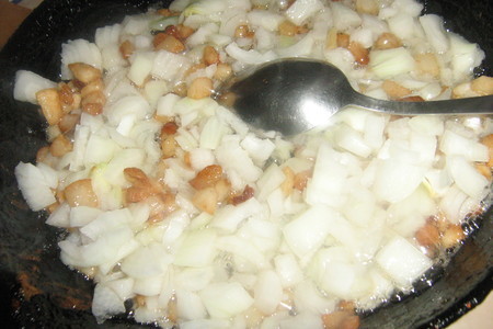 Кручёные паровые галушки с картофелем и шкварками.: шаг 8