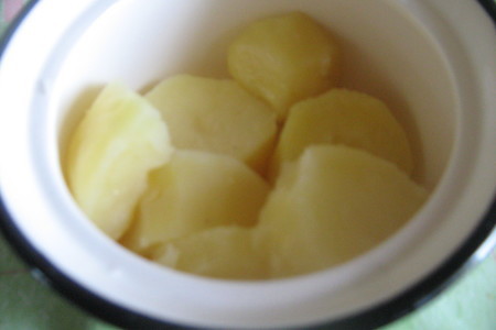 Кручёные паровые галушки с картофелем и шкварками.: шаг 9