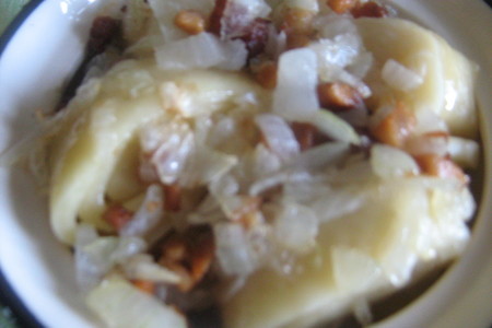Кручёные паровые галушки с картофелем и шкварками.: шаг 11