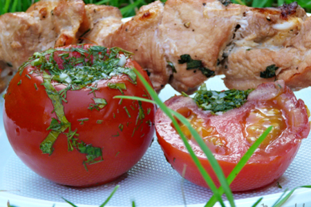 Фаршированные маринованные помидоры (и к водочке, и к мясу, и просто так))): шаг 5