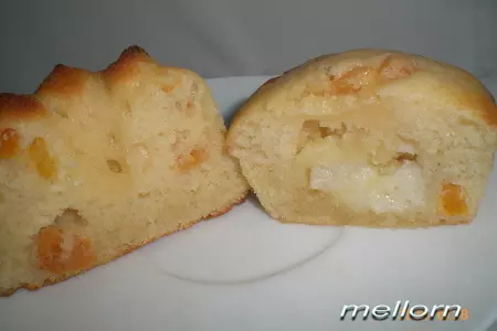 Кексы на ряженке с курагой: шаг 5