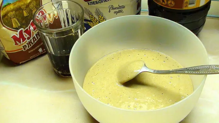 Хлеб ржаной с изюмом, на квасной закваске: шаг 3