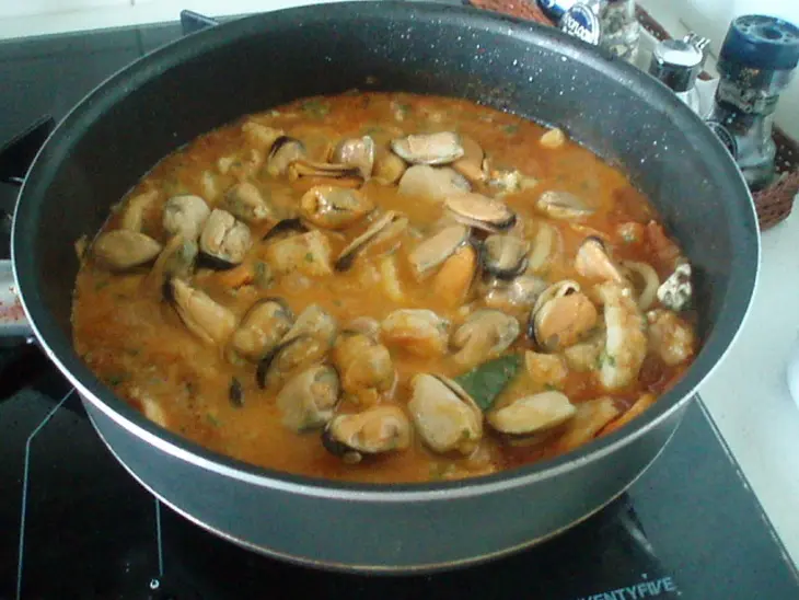 Zarzuela знойная с морепродуктами: шаг 7