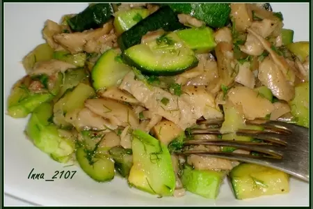 Кабачки с чесноком и  грибами: шаг 6