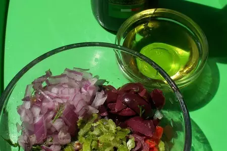 Яйца на закуску и в салат: шаг 4