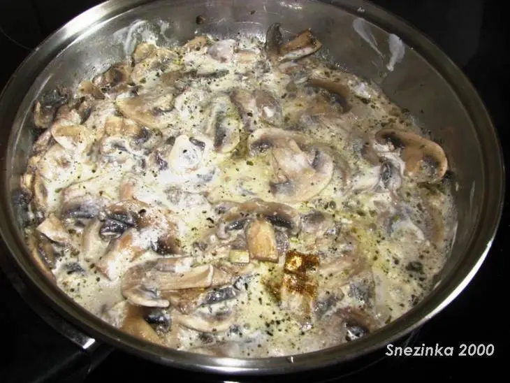 Солнечная пицца с шампиньонами и кунжутом (дуэль): шаг 4