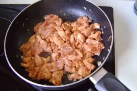 Курица тушёная с овощами (отлично подойдёт тем,кто на безуглеводной диете): шаг 6