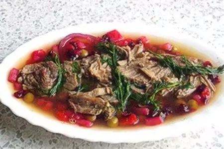 Мясо с винегретом в желе: шаг 5