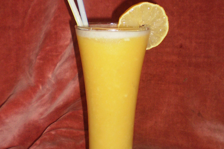 Коктейль: банан, мед, апельсиновый сок: шаг 3