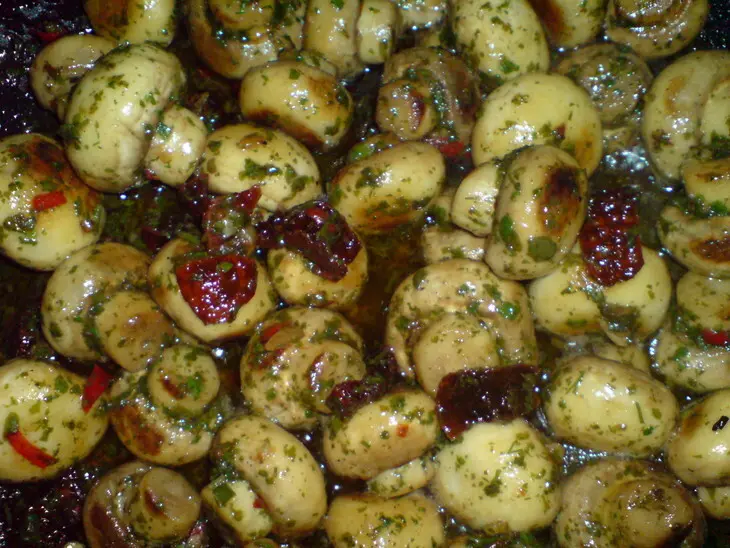 Antipasti   с шампиньонами и сушёными помидорами: шаг 5