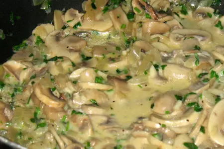 Рикотта-канноли, запечёные с грибами (cannoli di ricotta su gratin di funghi): шаг 4