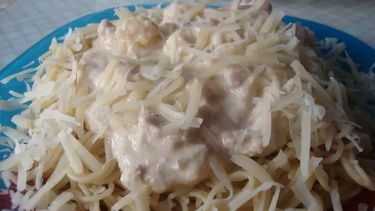 Спагетти с курицей в соусе из цветной капусты: шаг 9