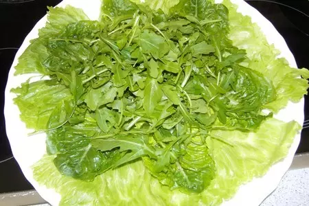 Дуэль...салат с манго и овечьим сыром в ореховой панировке: шаг 2