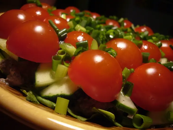 Тёплый салат с куриной печёнкой.: шаг 3