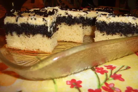 Пироженное с маковым слоем и нежным яичным кремом: шаг 5