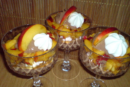 Быстрый десерт  "шоко-безе-фруктовое трио": шаг 8