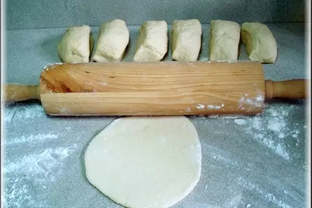 Пиццетты с мидиями и песто.: шаг 7